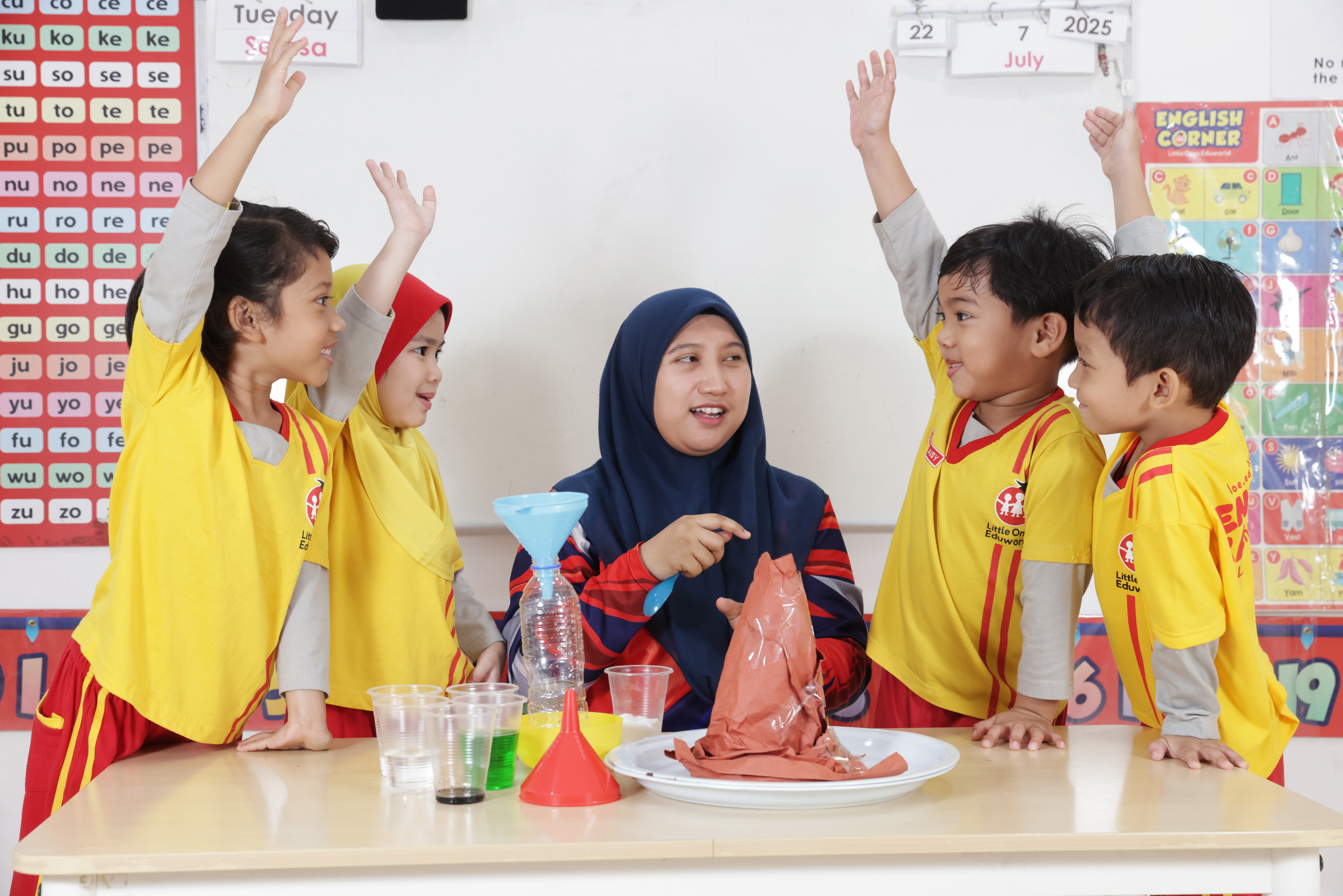 Little Ones Adventurous Science programme